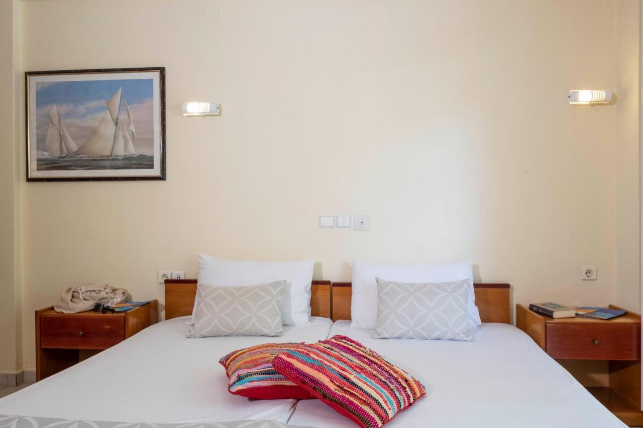 Aristides Hotel Fourka Extérieur photo