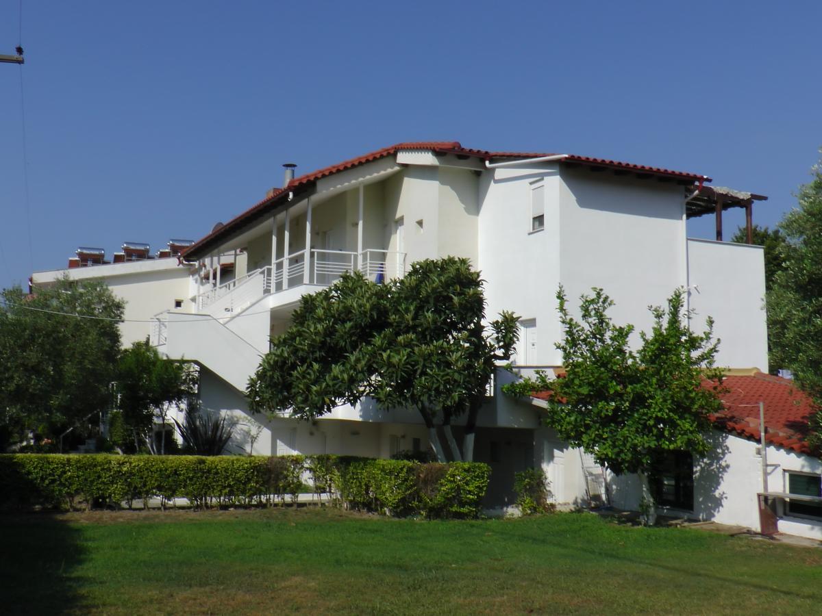 Aristides Hotel Fourka Extérieur photo